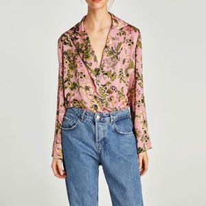 PRINTED BODYSUIT WITH LAPEL COLLAR